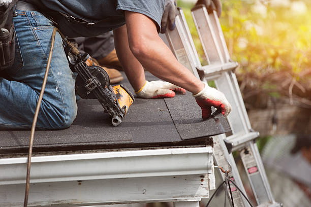 Roof Gutter Cleaning in Milwaukie, OR